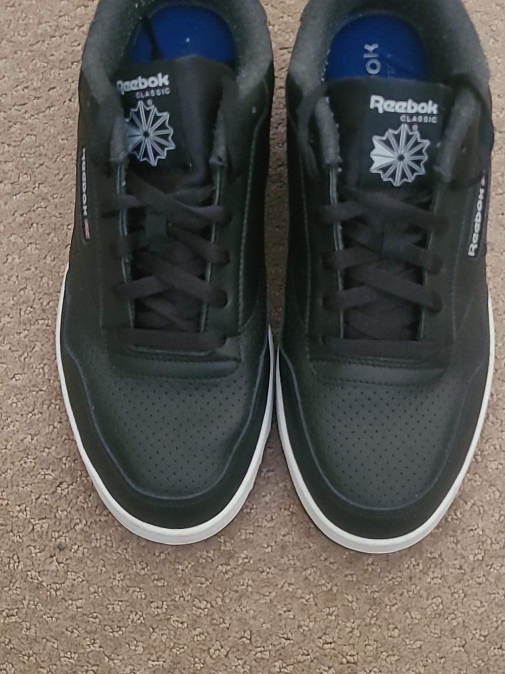 Reebok Black Low-Top Leather Sneakers with White Soles Size 13